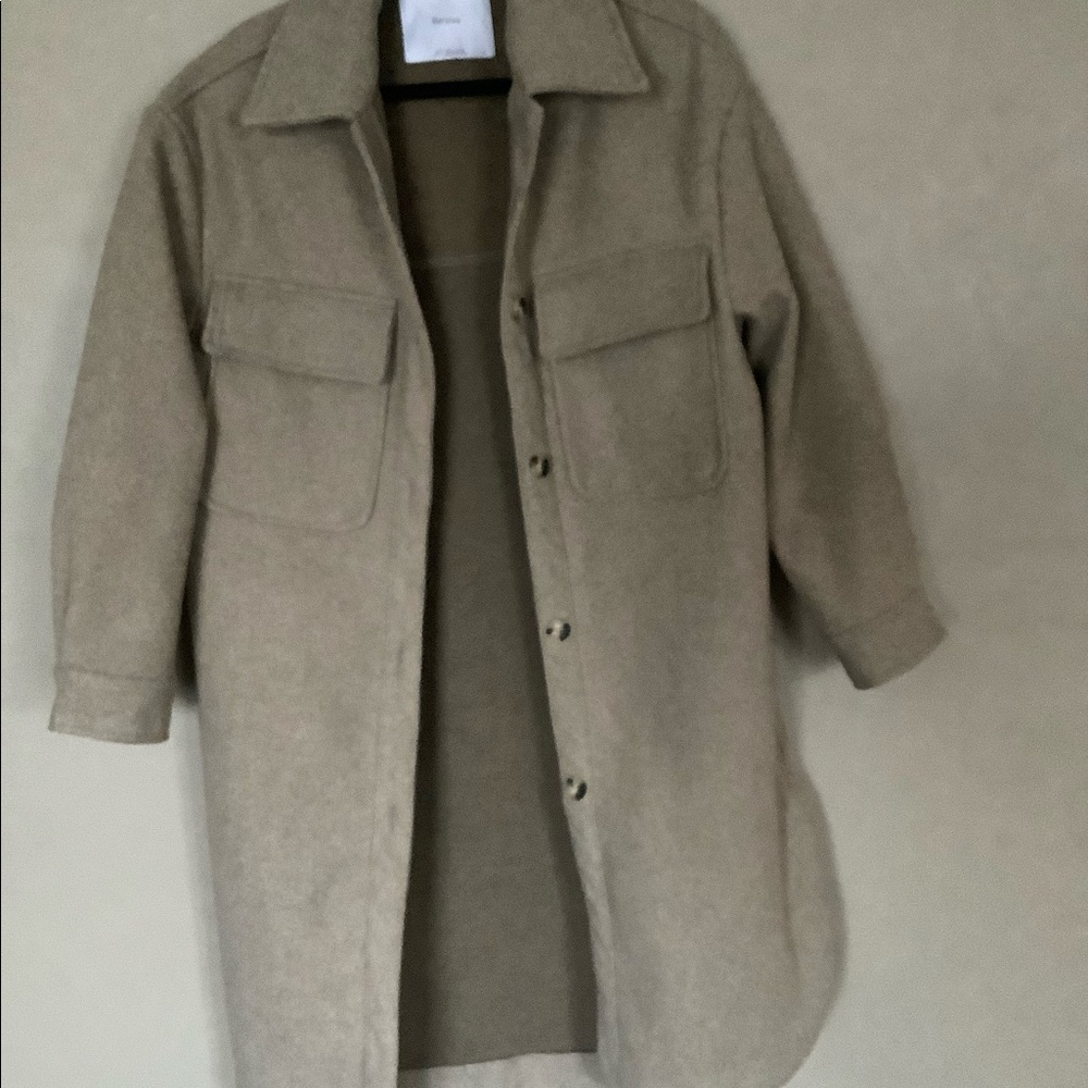 Bershka long shacket